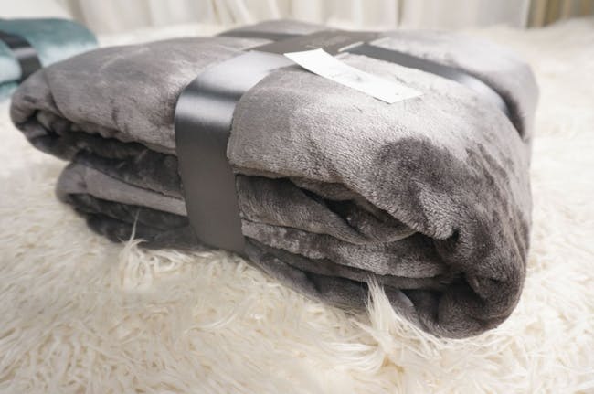 Makayla Velvet Plush Throw Blanket - Grey - 2