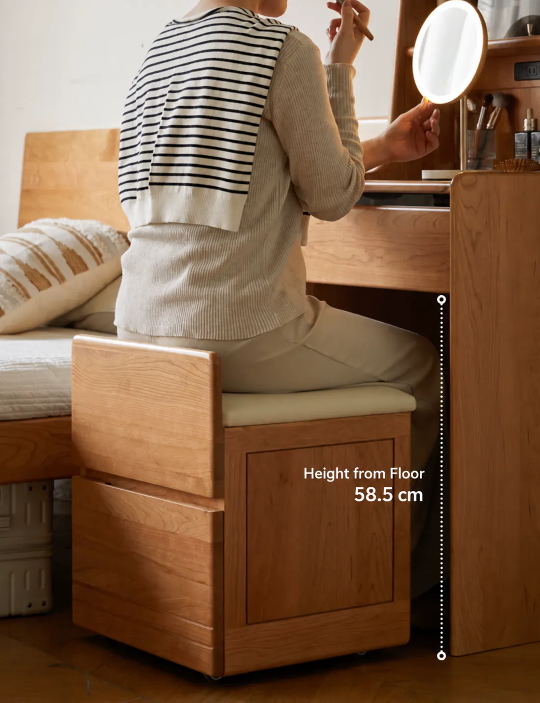 Derena Dressing Stool - Oak - 9