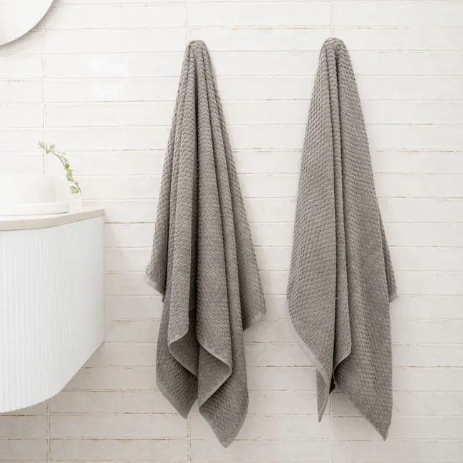 Robinsons Core Collection Quick Dry Premium Bath Towel - Light Grey - 3