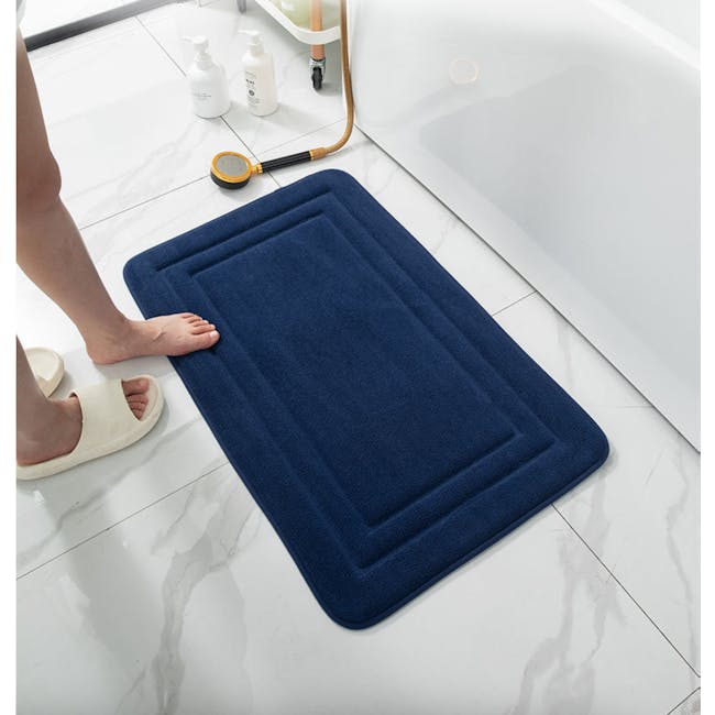 Lexi Bath Mat - Black - 3