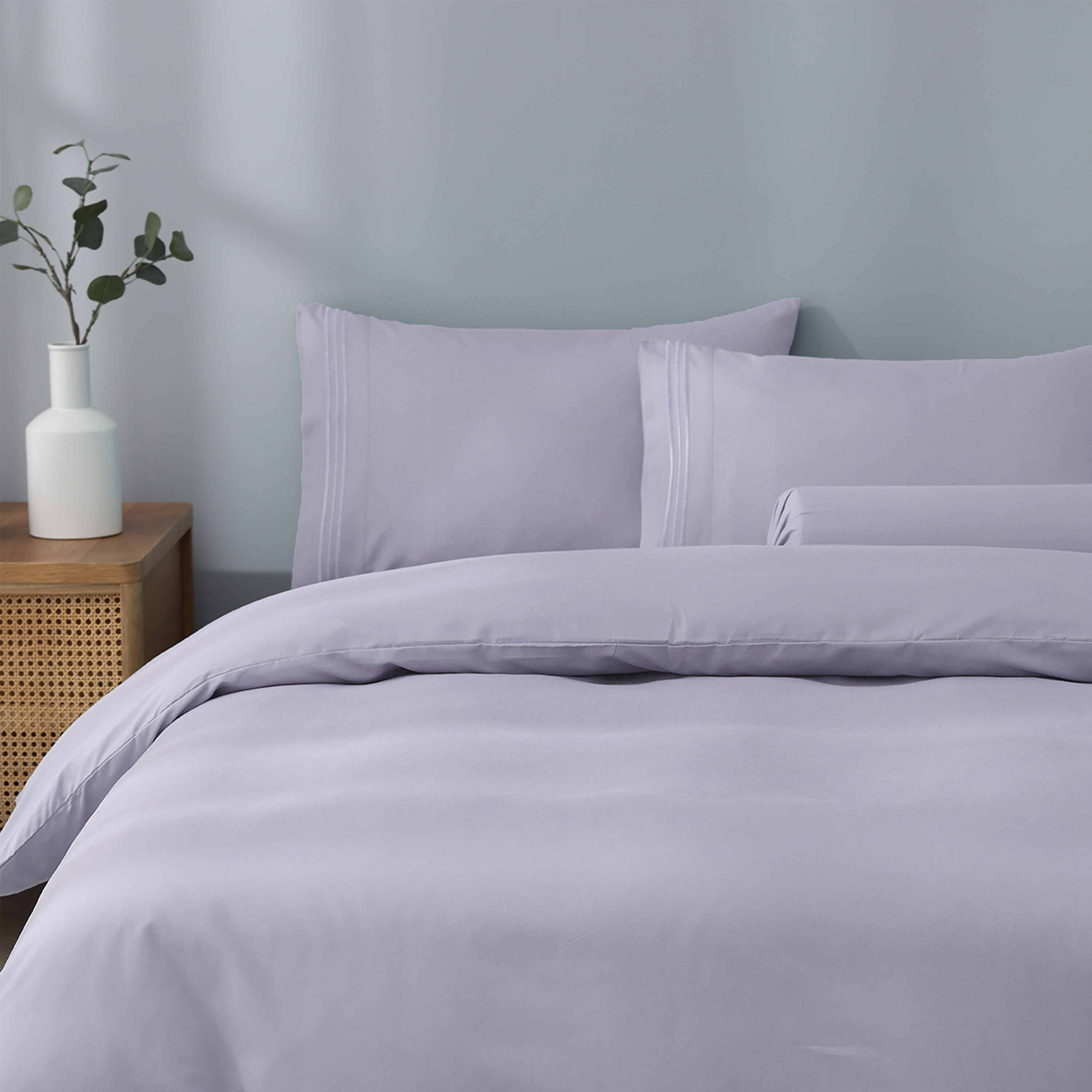 Robinsons Silky Soft Embroidered Microfibre Bed Set Core Collection - Lilac (4 Sizes) - Image 1