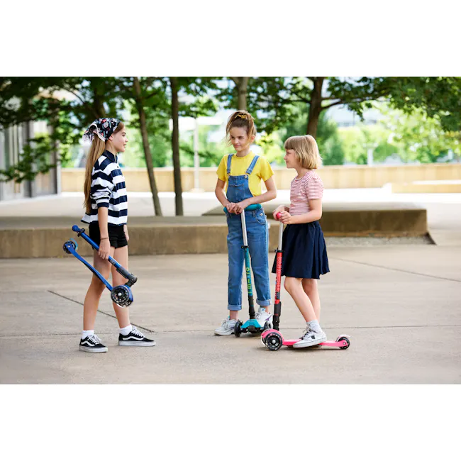 Micro Maxi Deluxe Foldable LED Scooter - Petrol Green (Age 5-12) - 15