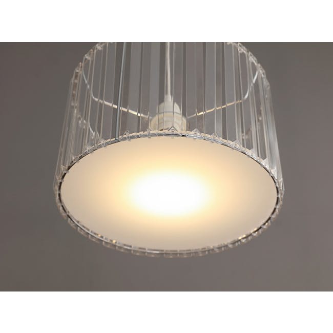 Acril Lampshade - 8 - Clear, modern, elegant, pendant, circular, light fixture, minimalist, transparent, wire cage, soft