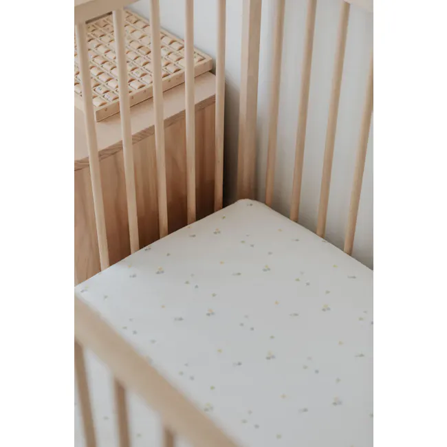 Soft Spot Soft Crib Sheet - Daisies - 3
