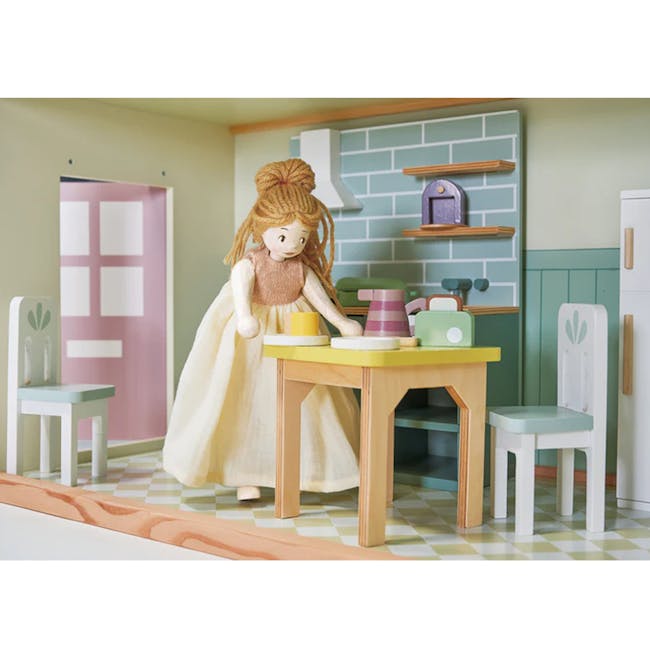 Tender Leaf Mulberry Mansions - 11 - doll, dollhouse, toy kitchen, dollhouse interior, doll sitting, doll standing, doll
