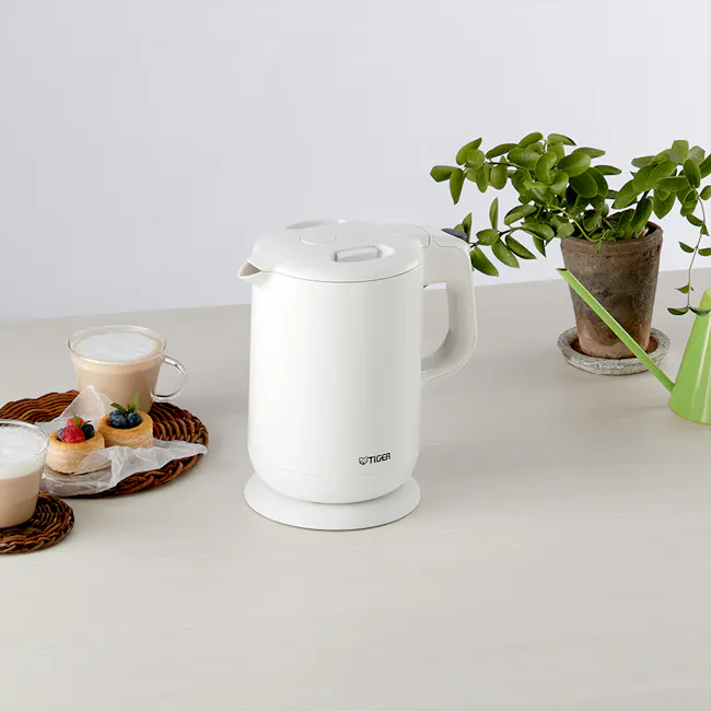 Tiger Electric Kettle with 5 Safe Features 1L (White) - 4