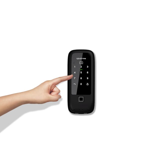 igloohome Rim Lock Metal Gate 2 Fingerprint - 8 - Digital keypad interface, Black smartphone display, Numeric keypad design