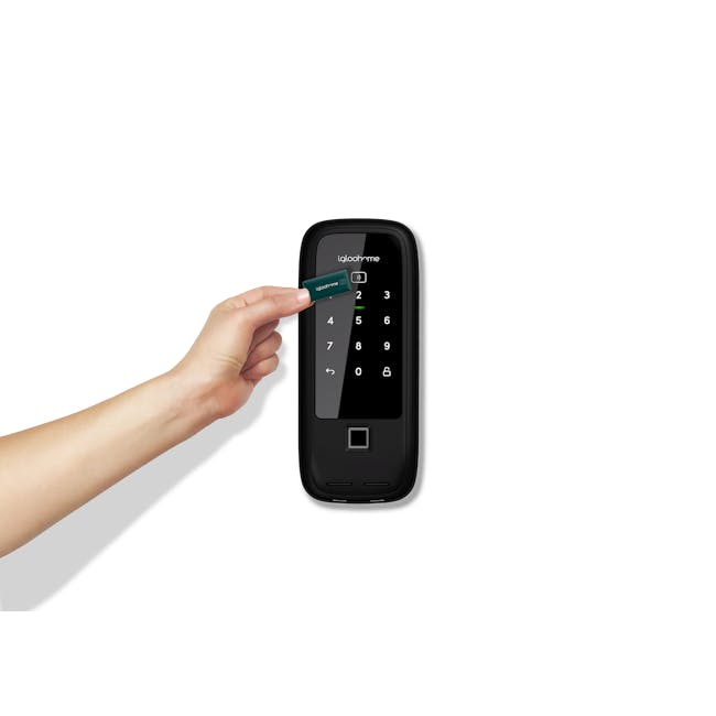 igloohome Rim Lock Metal Gate 2 Fingerprint - 10 - Unlocking the charm of the iGloohome dial pad., Introducing the seamless