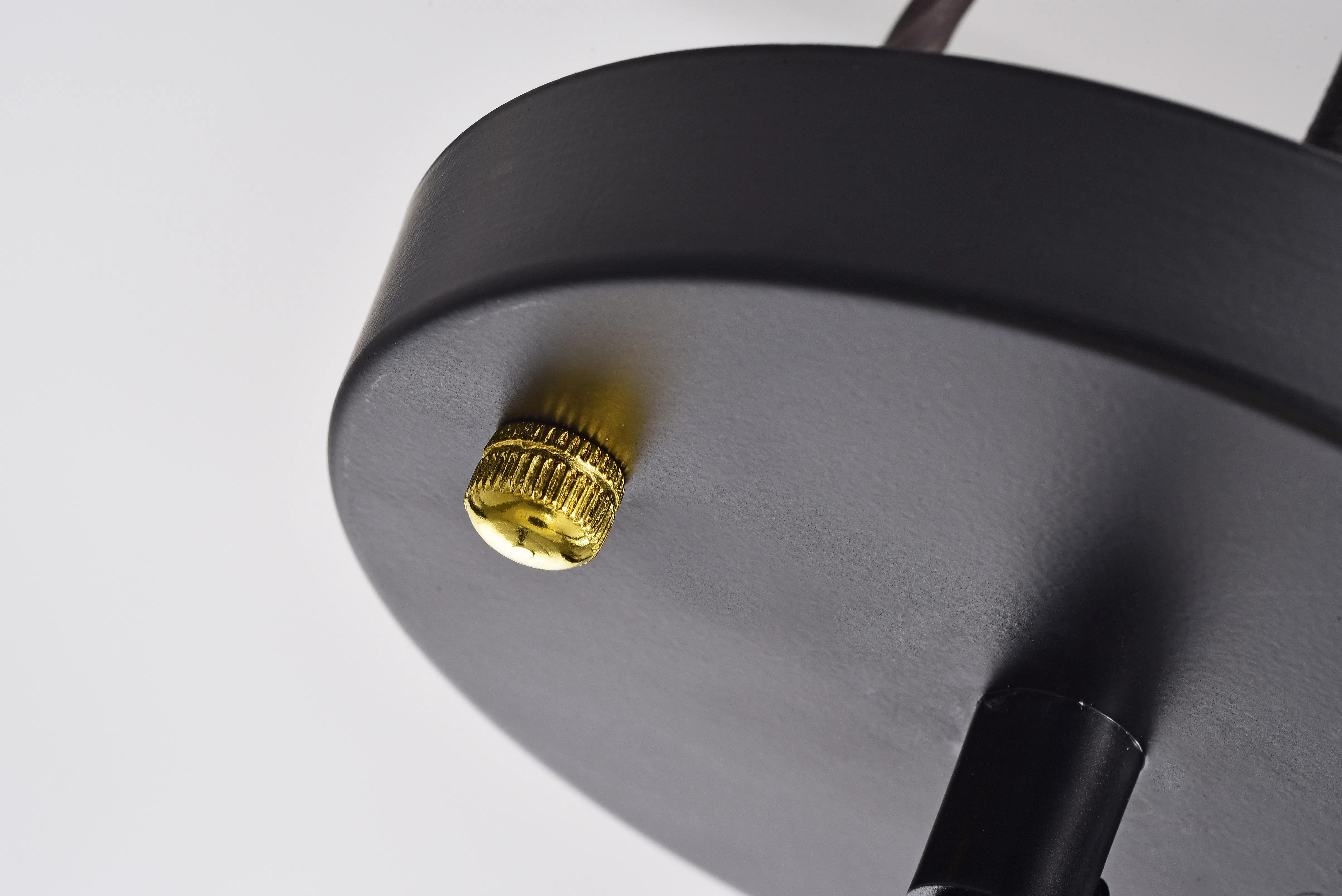 Trevor Pendant Lamp - 10