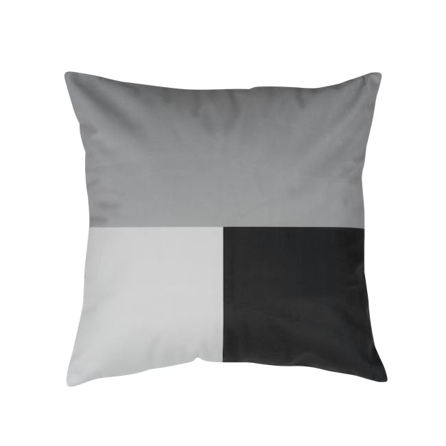 Forma Plush Cushion - Mono - 0
