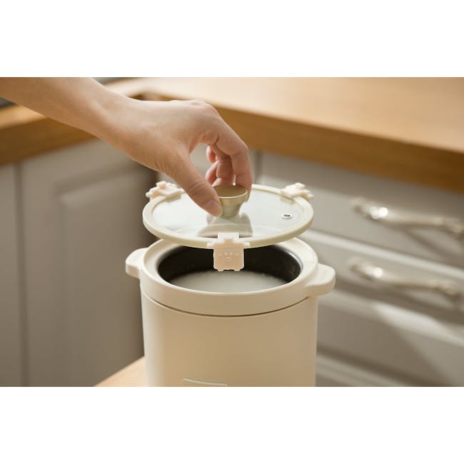 BRUNO Compact Rice Cooker - Ivory - 3