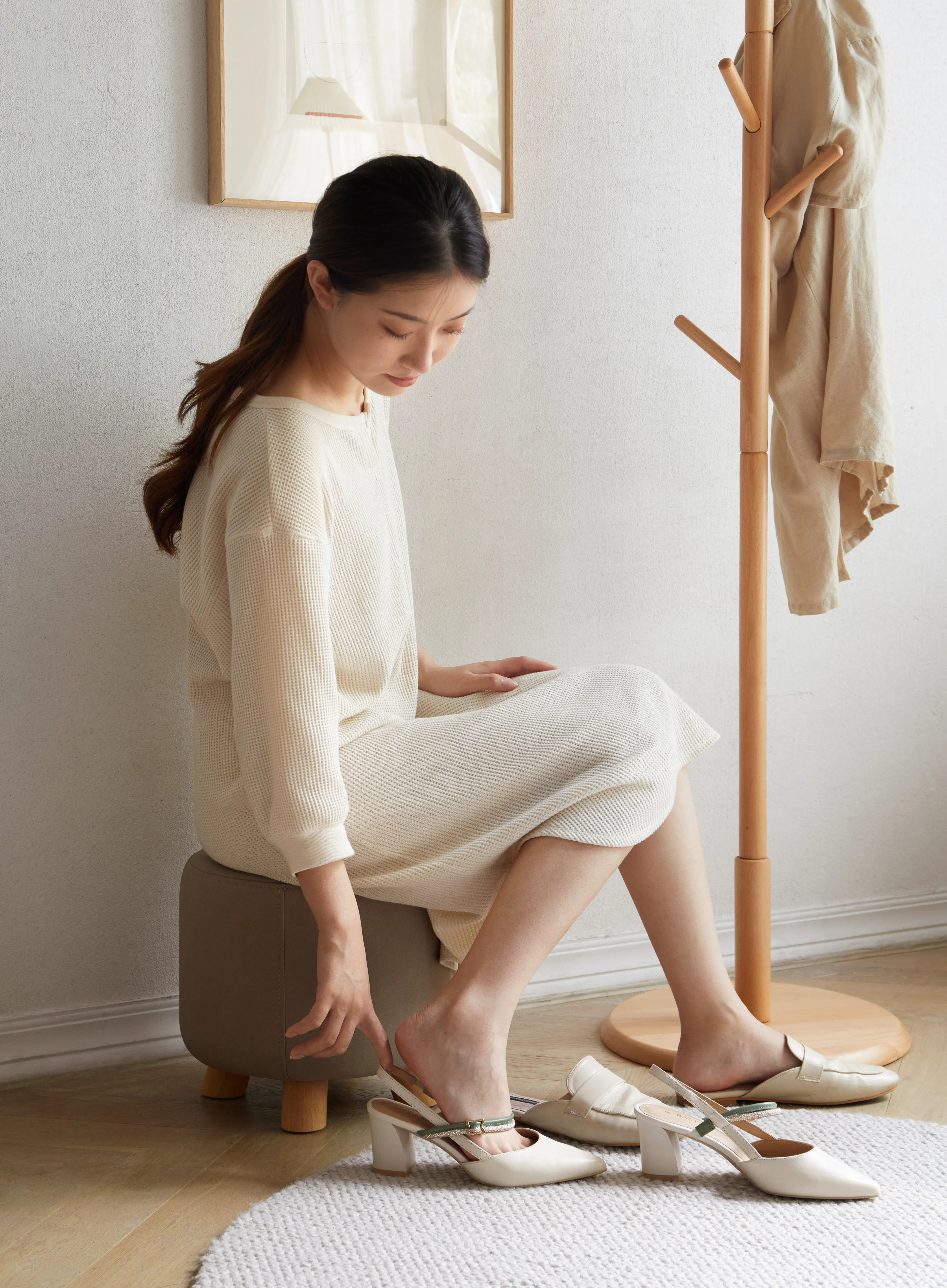 Niyo Stool - Tan - 7