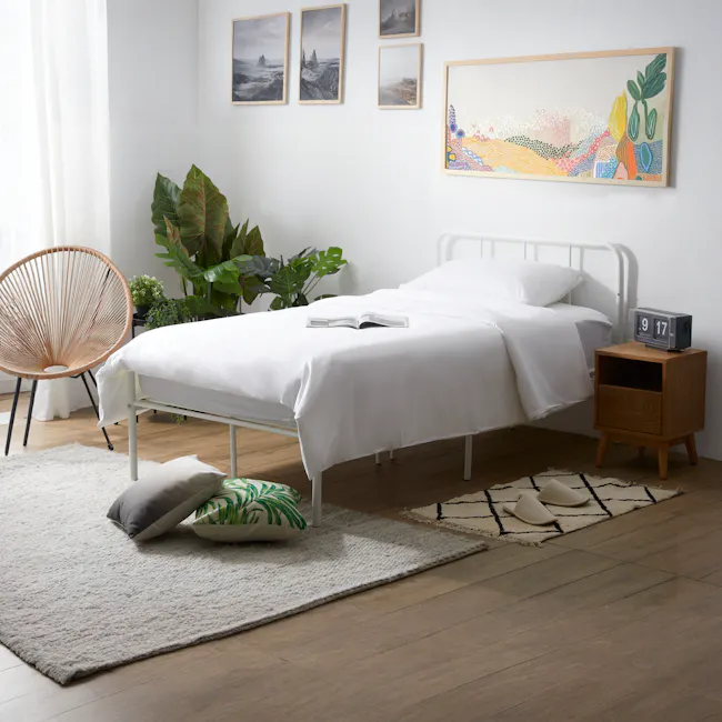 Owen Super Single Metal Bed - White - 2 - Modern minimalist bedroom, cozy atmosphere, white bed, white comforter, wooden