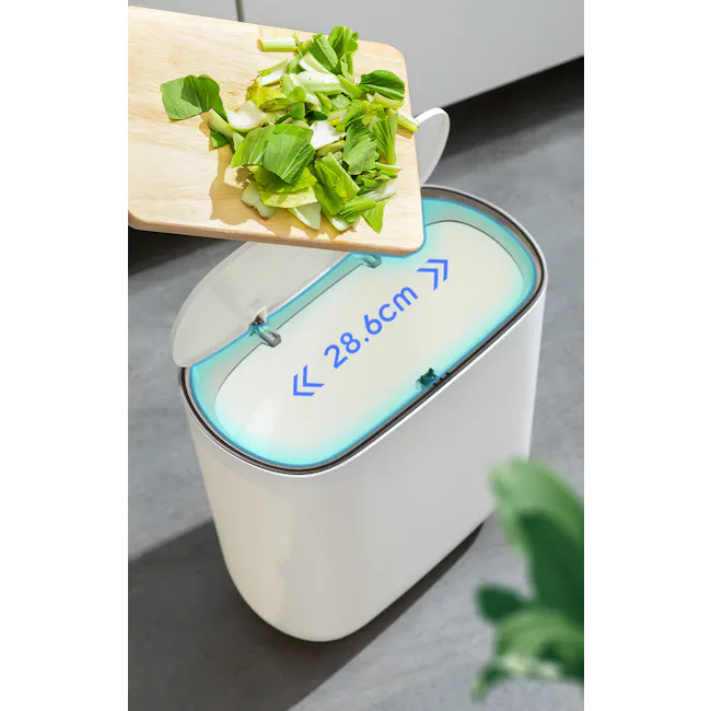 Gabe Slim Waste Bin - 8 - smart kitchen, cutting board, fresh vegetables, kitchen countertop, modern kitchen, white