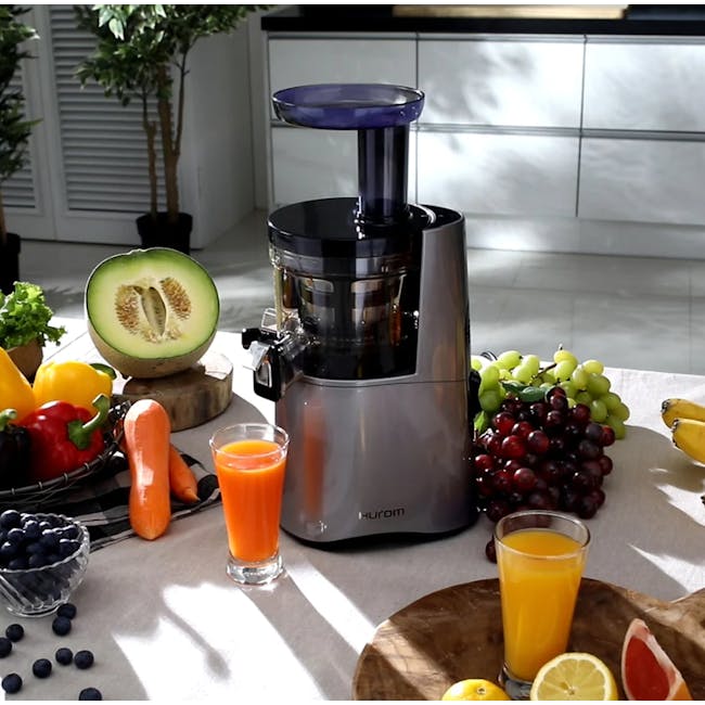 Hurom HA-2600 Cold Pressed Slow Fruit Juicer Classic Series Hurom HA-2600 Cold Pressed Slow Fruit Juicer Classic Series