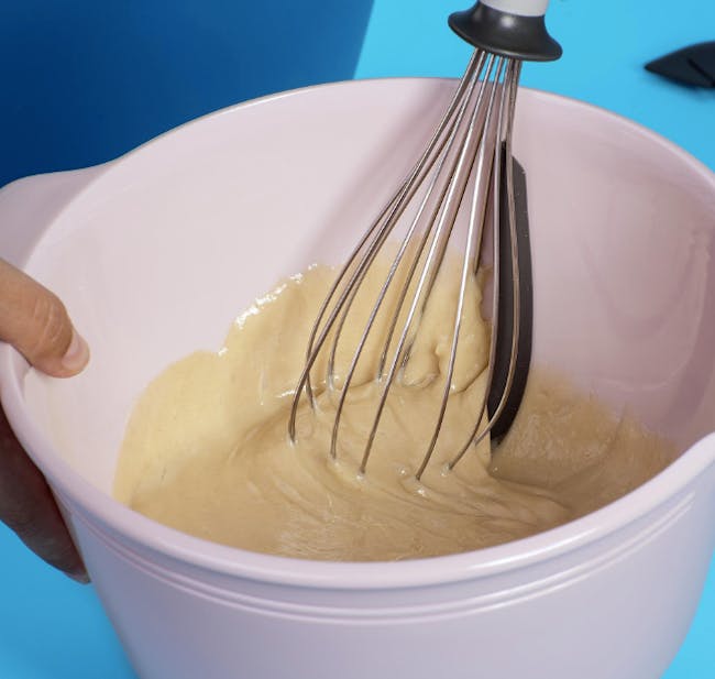Tasty Whisk With Scraper - 1