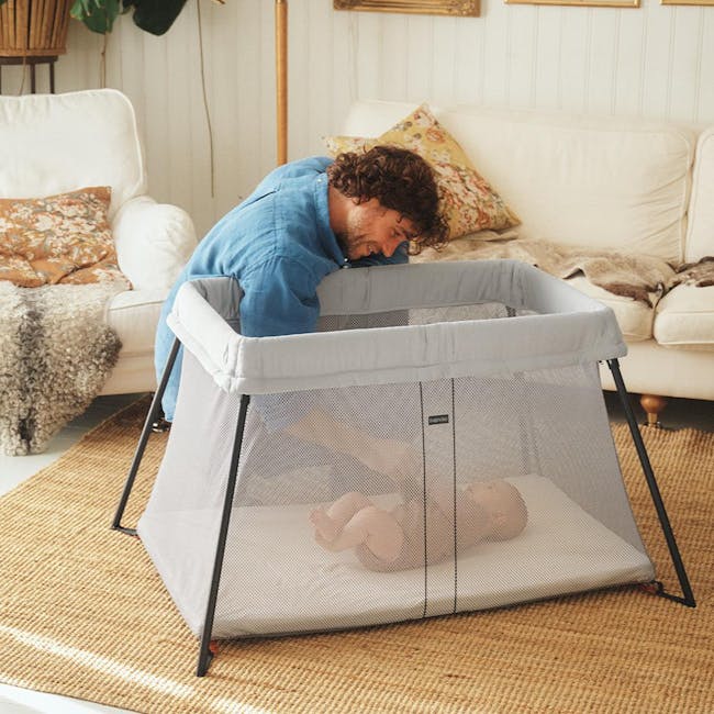 Baby Bjorn Travel Cot Light - Silver - 4