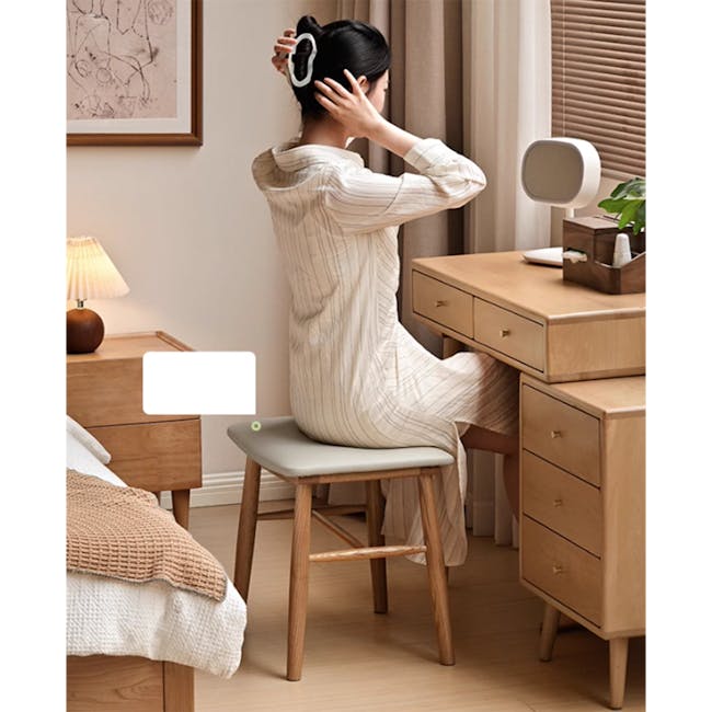 Xena Stool - Oak, Cream (Faux Leather) - 3 - comfortable, cozy, minimalist, modern, serene, tranquil, peaceful, relaxed