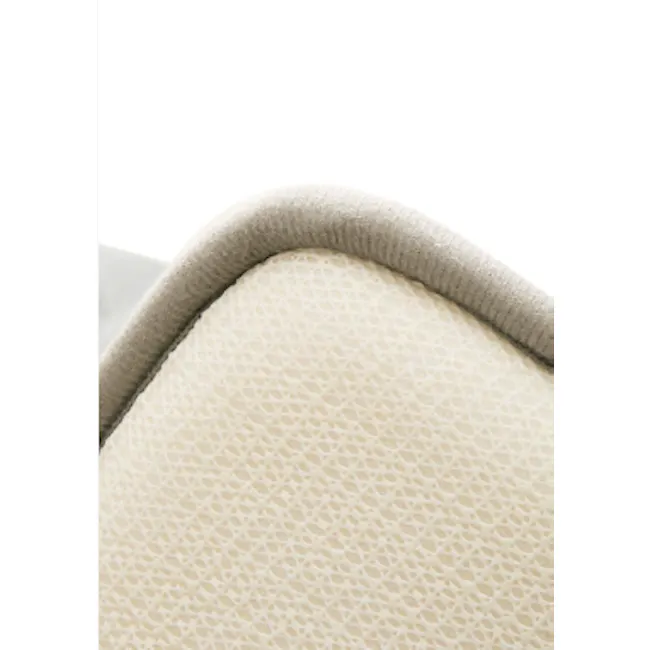 Lexi Bath Mat - Black - 8