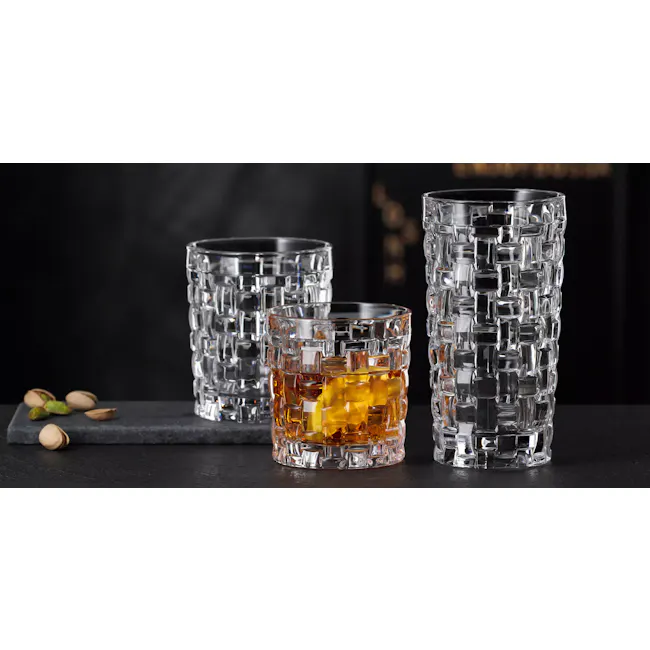 Nachtmann Bossa Nova Lead Free Crystal Rock Tumbler 4pcs Set - 5 - Clear glass, amber liquid, intricate design, crystal