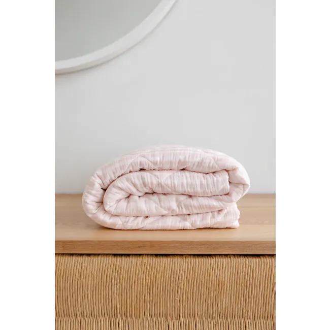 Soft Spot Soft Quilt Blanket - Rosewater - 6