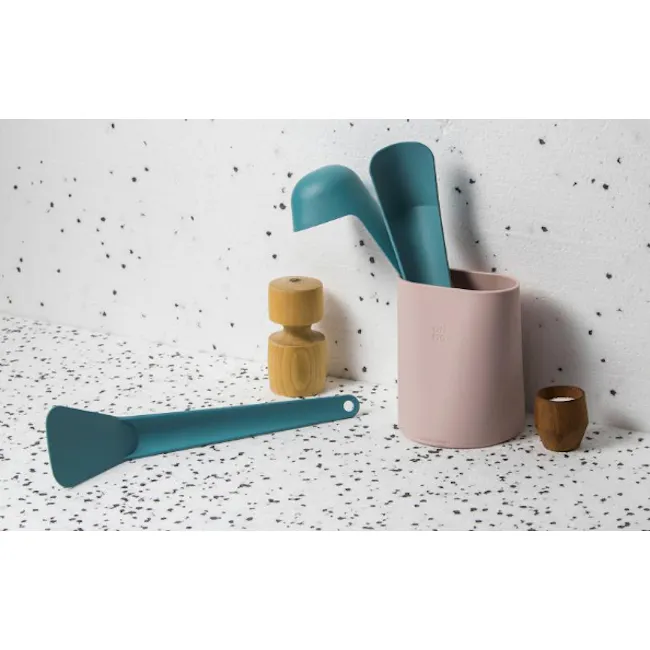 OMMO Tools Turner - Jade - 2 - Turquoise kitchen utensils, pastel pink container, wooden pepper grinder, speckled
