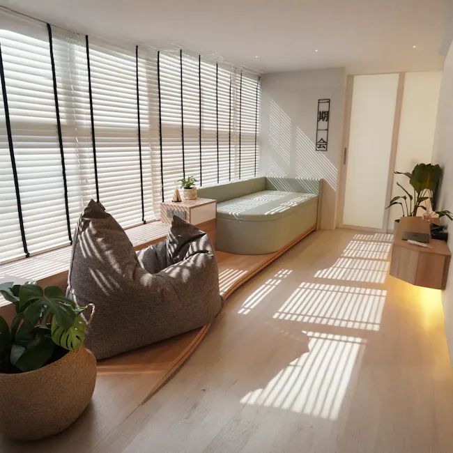 SoftRock Vesuvius Linen Rectangle Bean Bag - Osbourne - 2 - Sunlight streaming through blinds, soft shadows on the floor