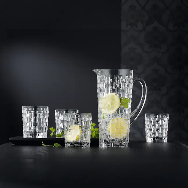 Nachtmann Bossa Nova Lead Free Crystal Rock Tumbler 4pcs Set - 3 - Clear glass pitcher, lemon slices, mint leaves, ice