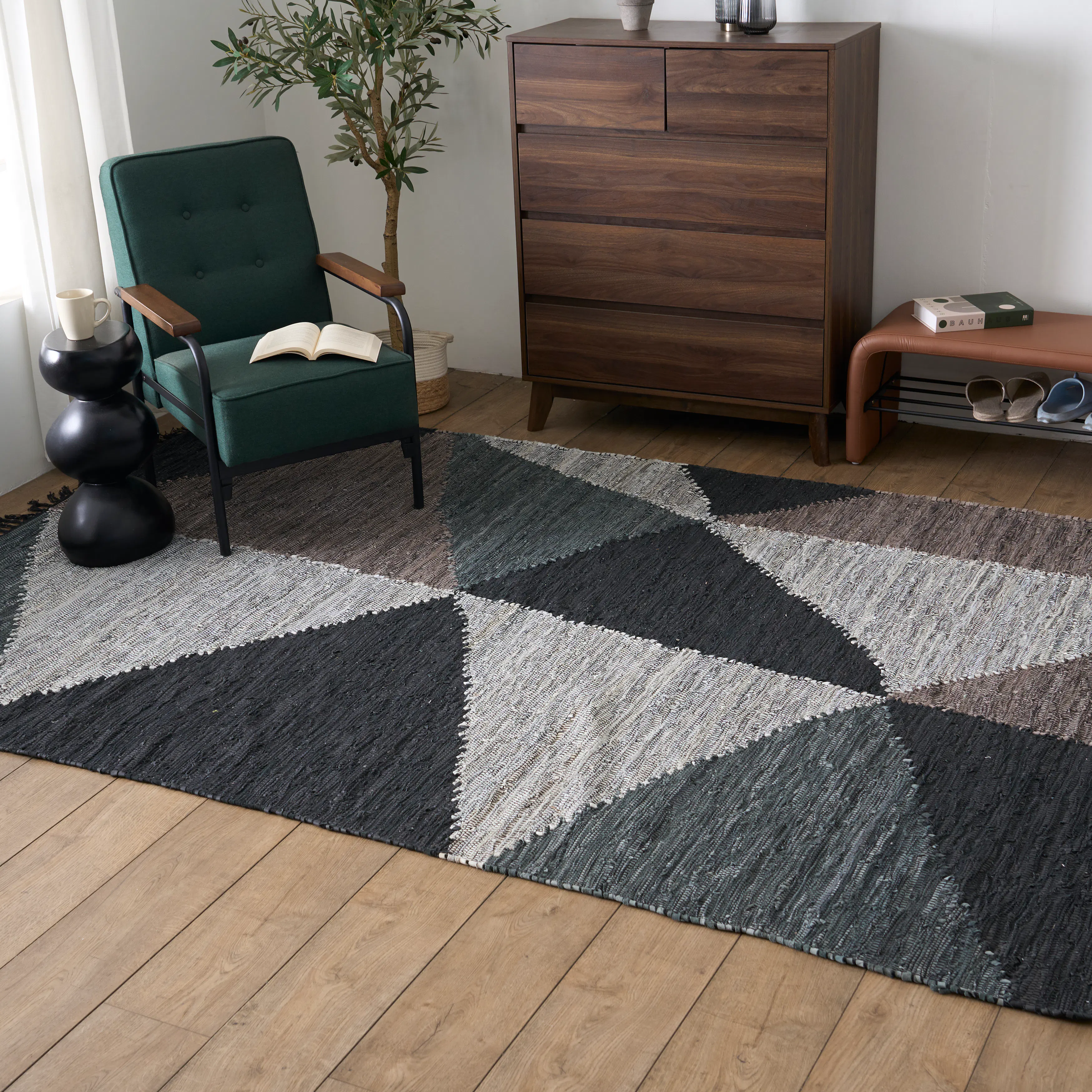 Permar Low Pile Rug - 2.9m x 1.9m - 7