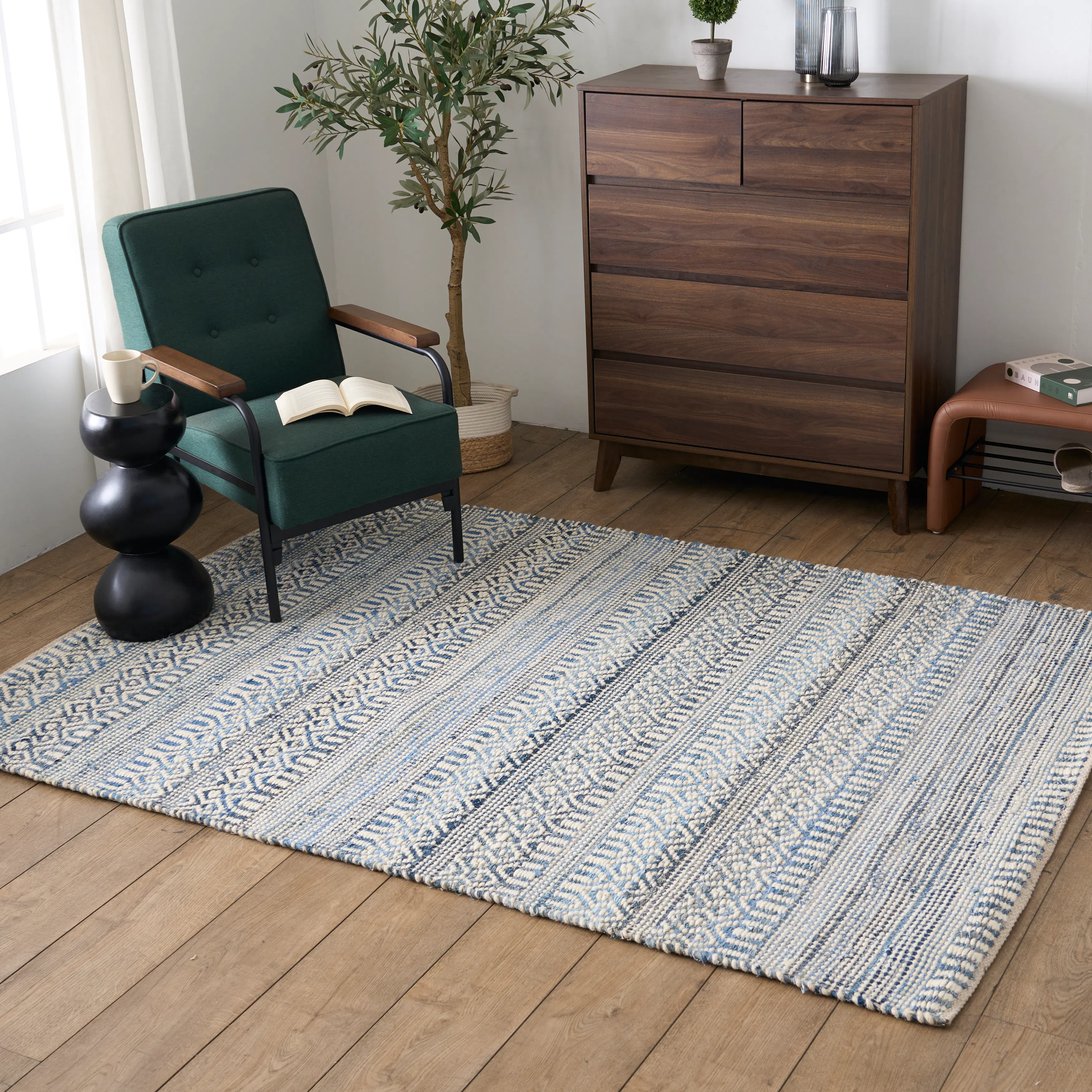 Sarah Low Pile Rug - 2.3m x 1.6m - 7
