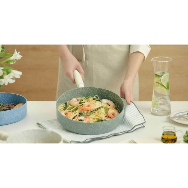 Arong Nonstick Frying Pan - Green & Cream White - 5 - blue speckled bowl, shrimp pasta, green vegetables, lemon slices
