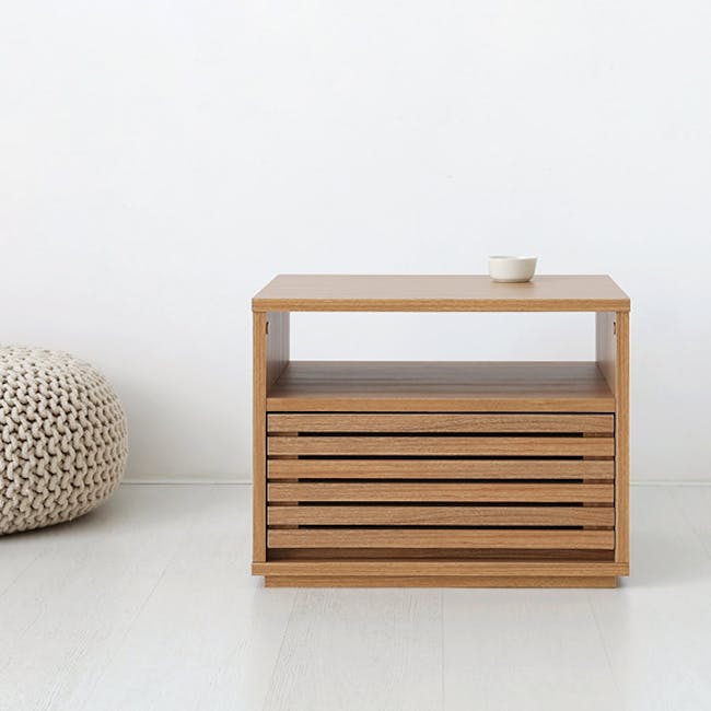 Sholid Bedside Table - 10 - Wooden side table with minimalist design, light wooden finish, three drawers, white bowl on top