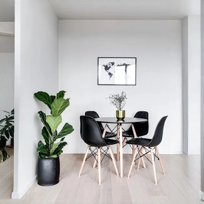 (As-is) Oslo Chair - Natural, Black - 3 - 7