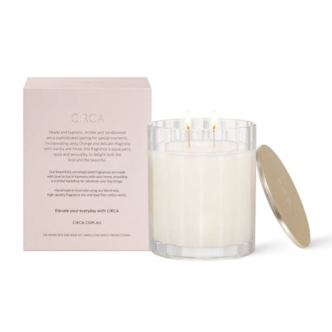 Circa Soy Candle - Amber & Sandalwood (2 Sizes) - 4 - Heady and hypnotic, Amber and Sandalwood are a sophisticated pairing