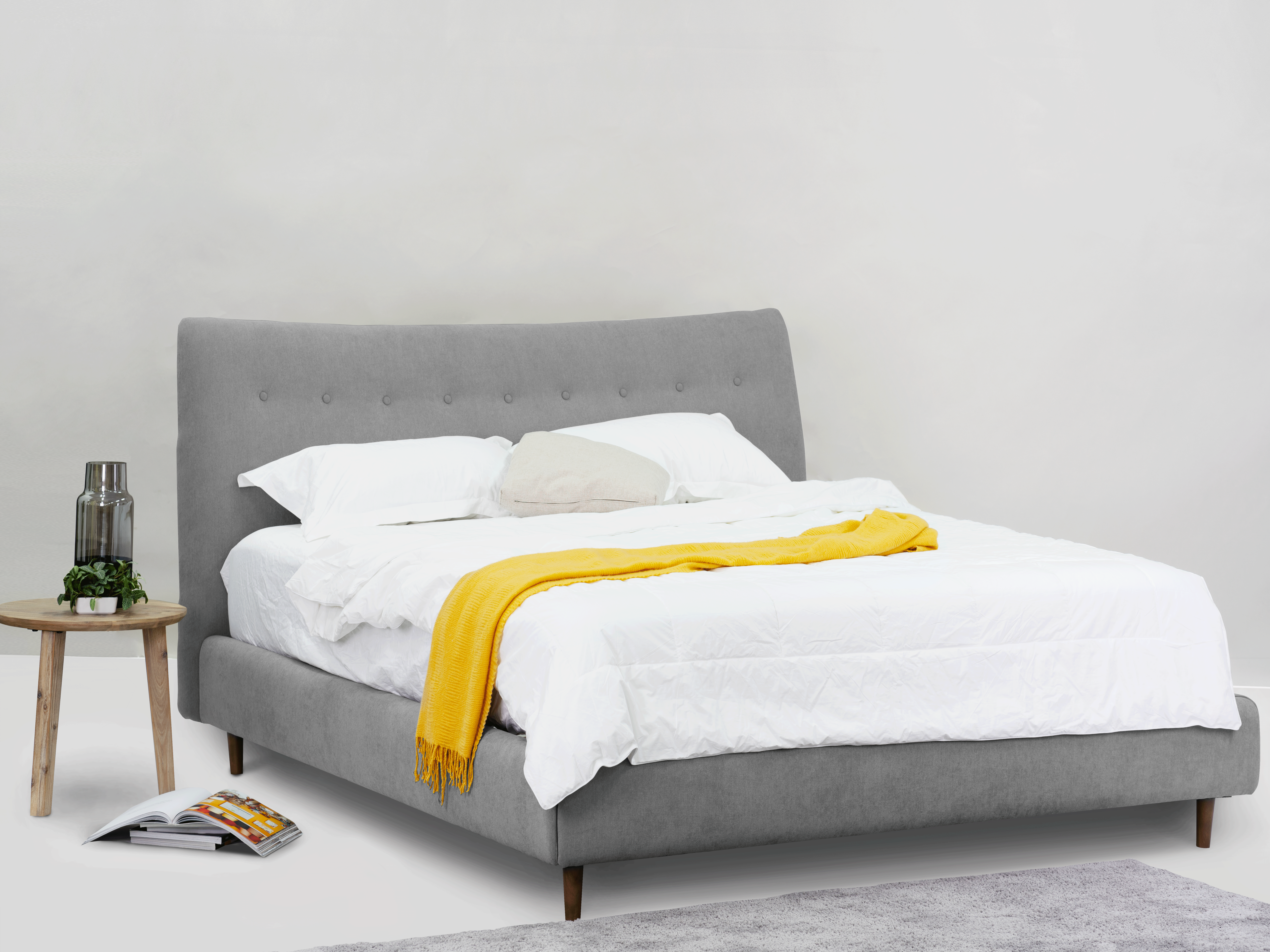 Ronan Queen Bed Gray Owl