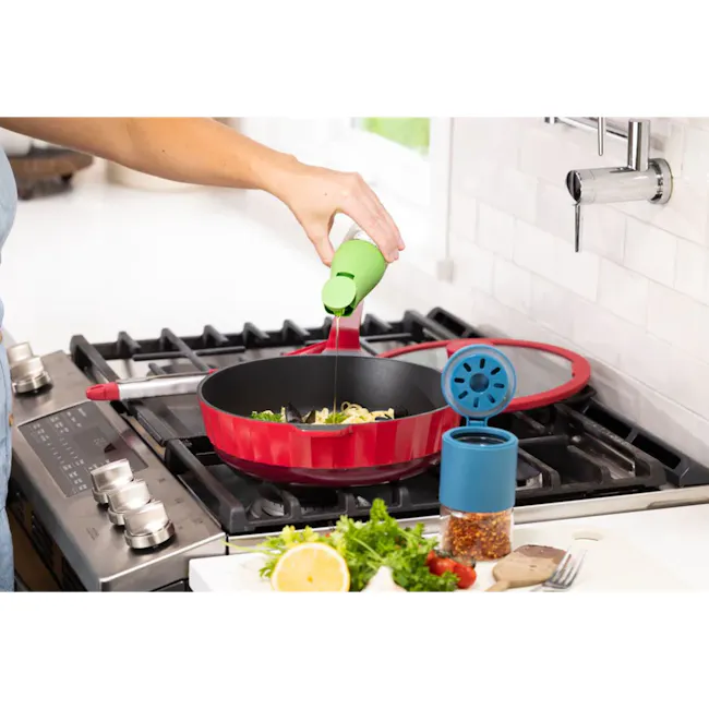 Zuutii Mini Drip-Free Oil Carafe - Lemon Yellow - 3 - green olive oil, red frying pan, cooking ingredients, fresh herbs
