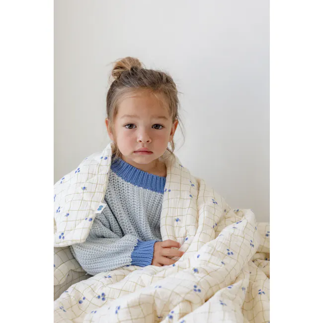 Soft Spot Soft Quilt Blanket - Blueberries - 7