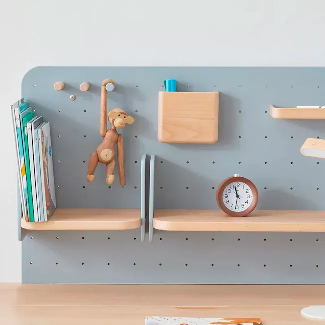 Boori Ergonomic Desk with Pegboard Hutch 1m - Blueberry - 8 - Wooden shelf, children's wall, pegboard, wooden monkey