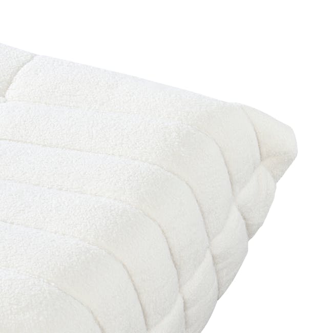 Hayward Ottoman - White Boucle (Fabric) - 5