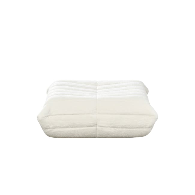 Hayward Ottoman - White Boucle (Fabric) - 1
