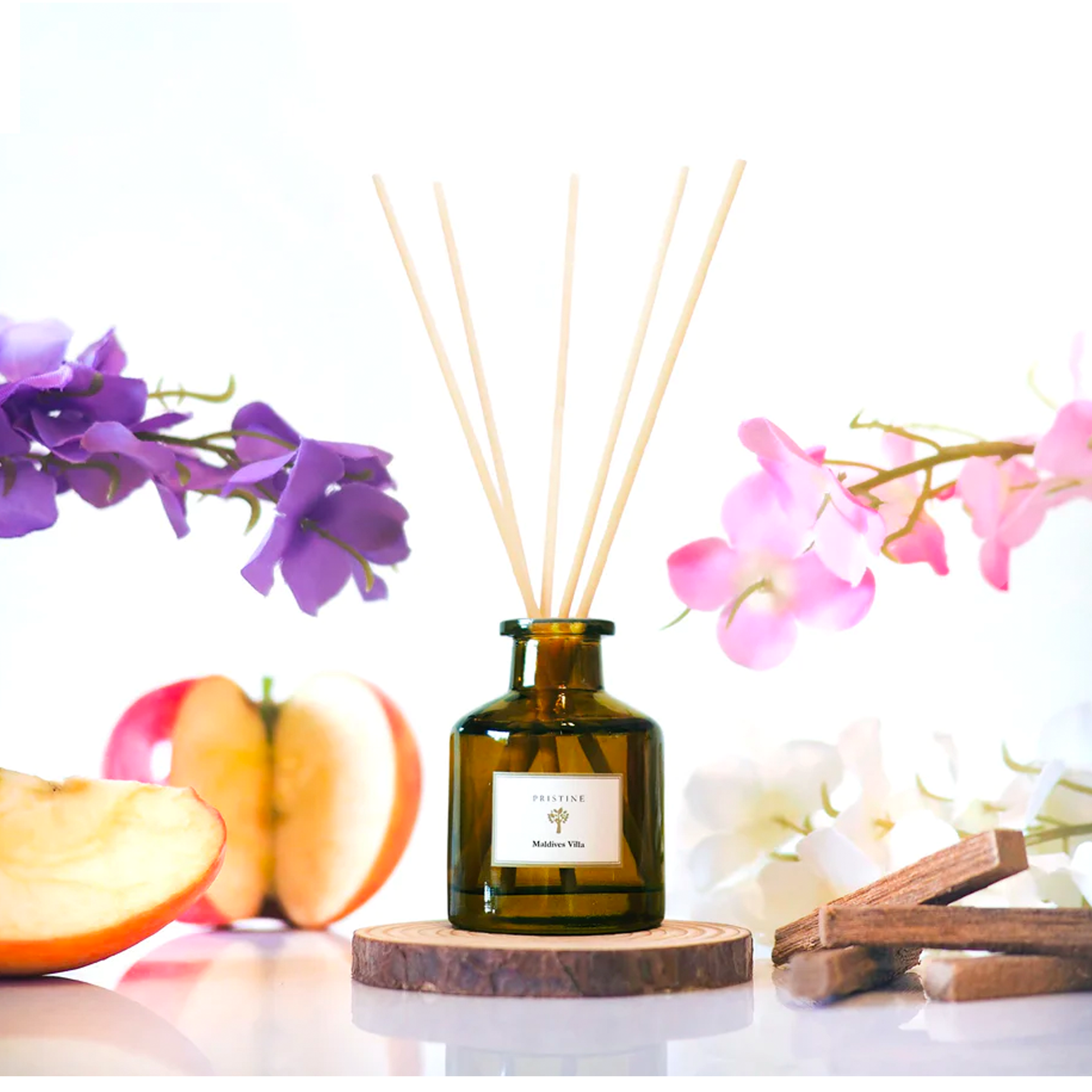 Pristine Aroma Reed Diffuser Hotel Scent - Maldives Villa (2 Sizes)