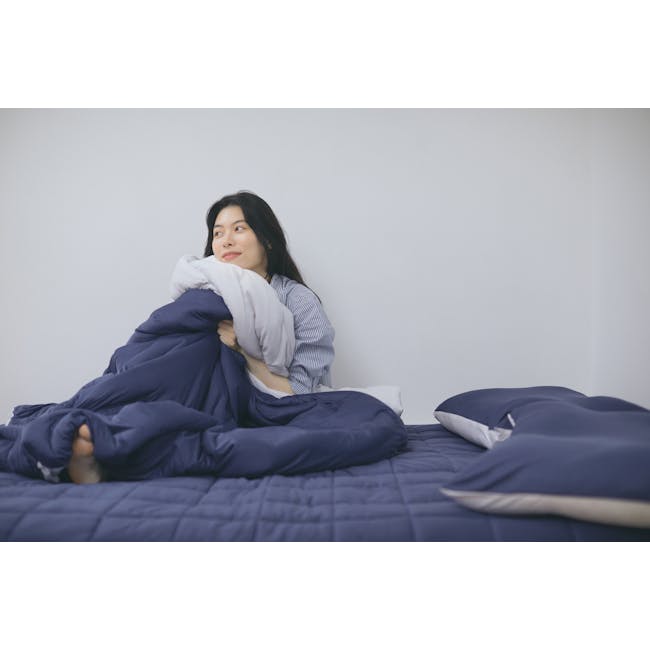 Bodyluv PO-ONG Blanket - Midnight Blue & Ice Gray (2 Sizes) - 2
