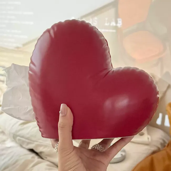 Balloon Heart Ceramic Tissue Box - 3