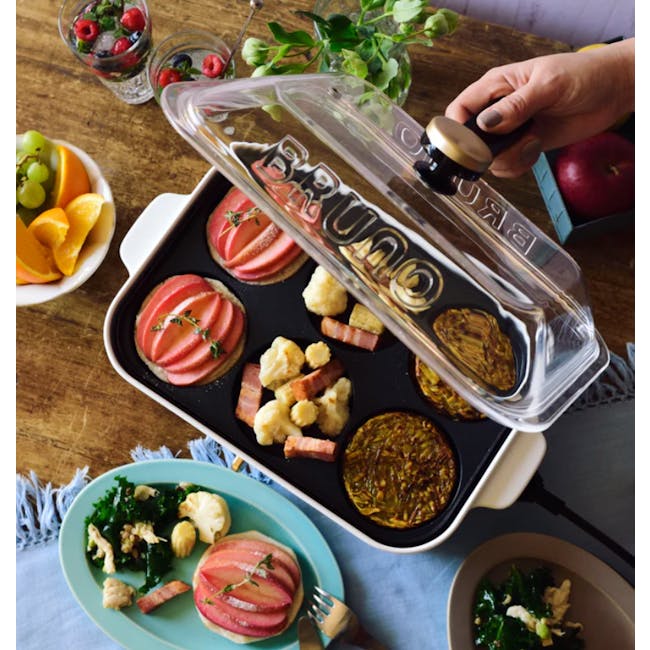 BRUNO Compact Multi Plate Attachment - 2 - grilled cheese sandwich, breakfast tray, sliced tomatoes, fresh fruit, apple, red