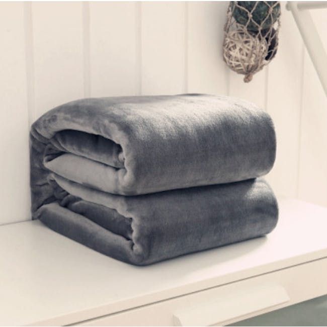 Marlow Velvet Plush Blanket - Dark Grey - 4