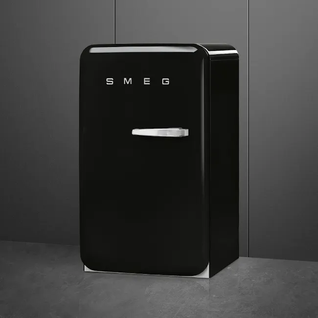 SMEG FAB10 Mini Refrigerator 122L - Black - 2