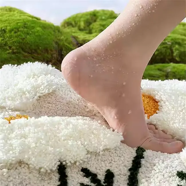 Daisy Bloom Floor Mat - 3