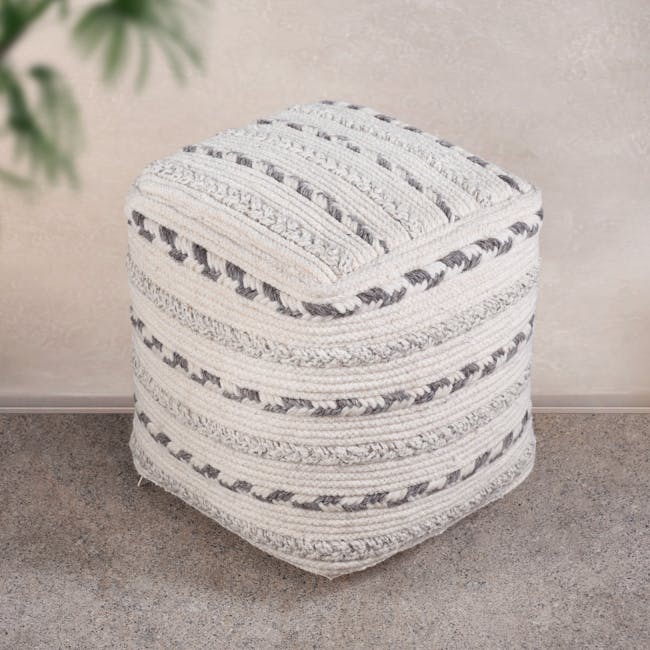 Kalusi Wool Pouf - 2
