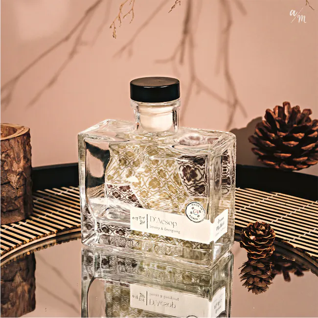 Aroma Matters Reed Diffuser - D'Aesop (2 Sizes) - 4 - Clear glass bottle, Korean brand, D'Acop Smoky & Energizing, intricate