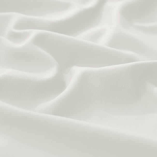 Robinsons Silky Soft Embroidered Microfibre Bed Set Core Collection - Ivory (4 Sizes) - 2